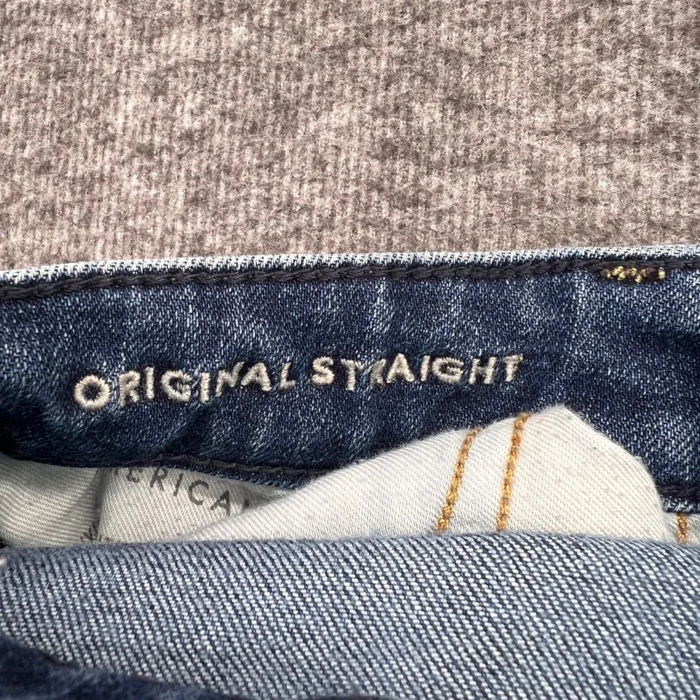 American Eagle Mens Original Straight Airflex+ Medium Wash Blue Denim Jeans
